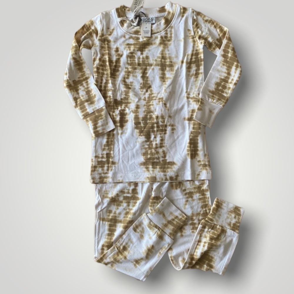 NWT✨ Kate Quinn “The Woods” • Tie Die Pajama 3T